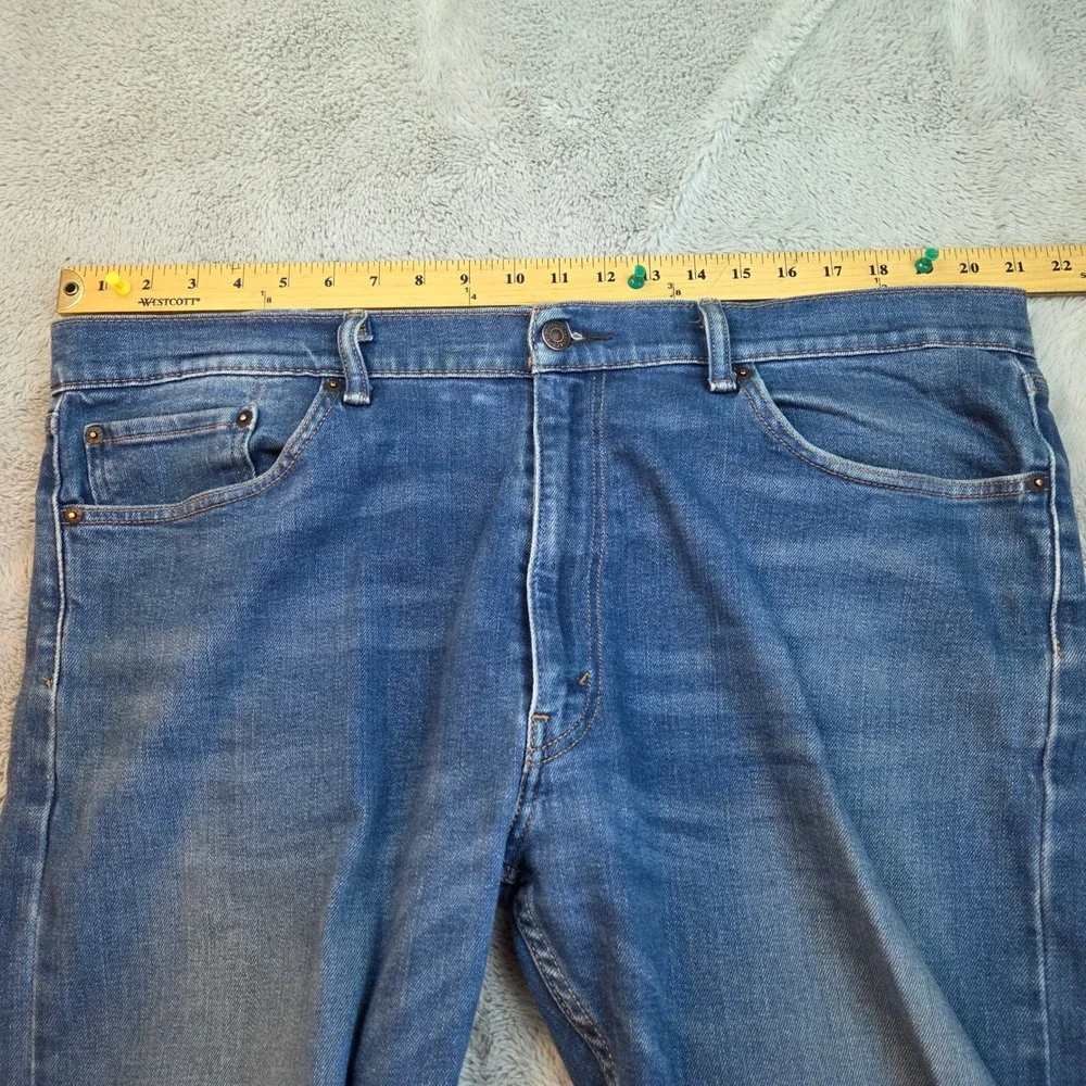 Levi's 505 Regular Fit Jeans Mens 40x32 Blue Straight Leg Denim 00505-1541 - Picture 3 of 11